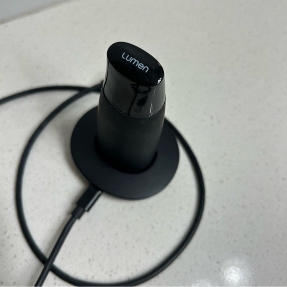 Lumen Metabolism Device with USB Cable - Picture 4 of 4